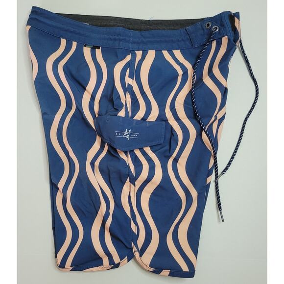 Vissla E.G Lark Men's Board Shorts Size 30 Geometric Wave Blue Inseam 10 - Picture 3 of 10